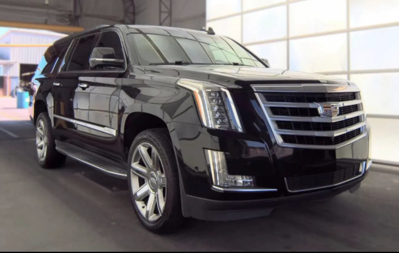 Used 2019 Cadillac Escalade ESV Luxury