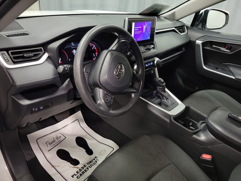 Used 2024 Toyota RAV4 XLE image 13