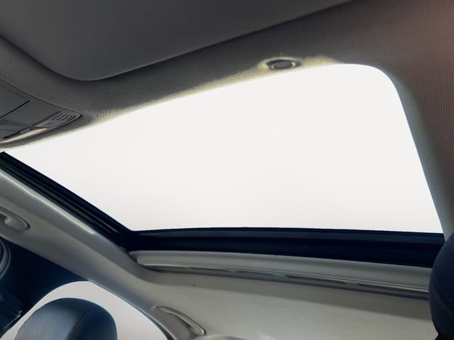 Used 2021 Mercedes-Benz C 300 Sedan image 16