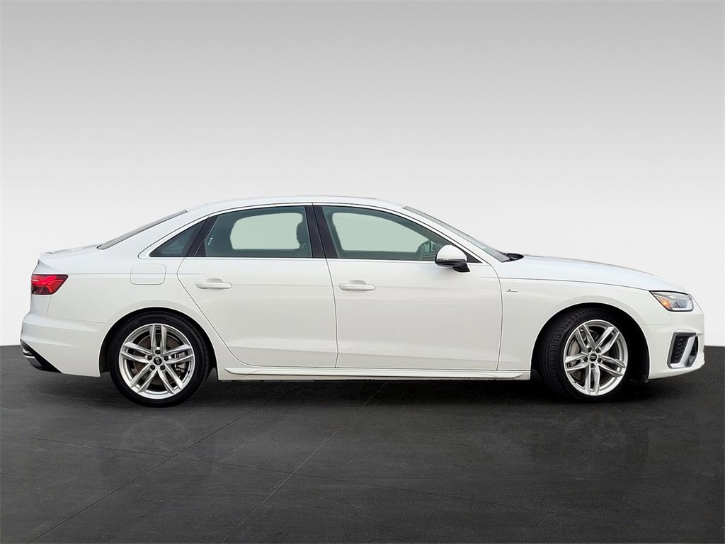 Used 2024 Audi A4 2.0T Premium Plus image 3