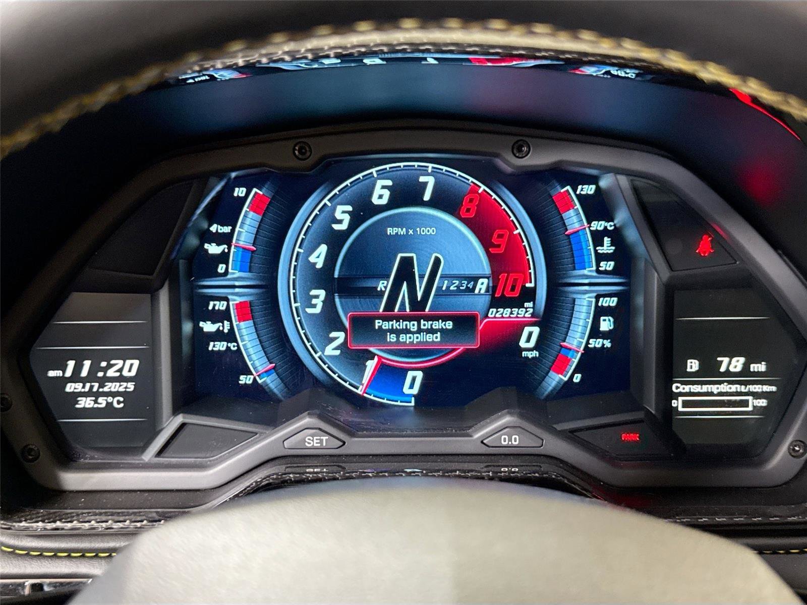 Used 2018 Lamborghini Aventador S AWD/4WD image 16