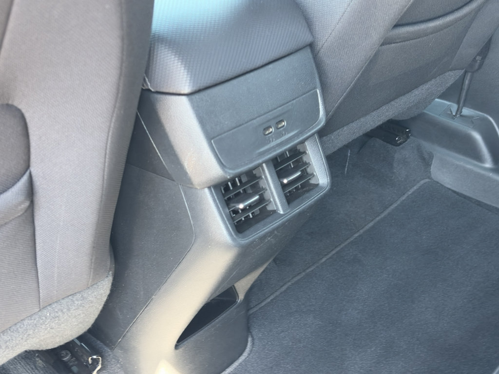 Certified 2025 Chevrolet Equinox LT AWD/4WD image 24