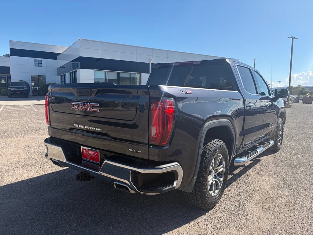 Used 2023 GMC Sierra 1500 SLT w/ X31 Off-Road Package AWD/4WD image 5
