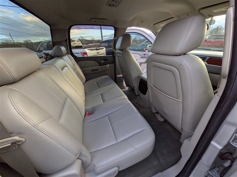 Used 2012 GMC Sierra 2500 SLT w/ SLT Convenience Package image 23