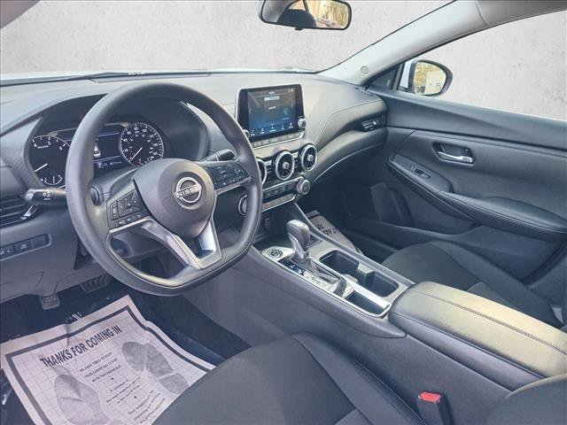 Used 2024 Nissan Sentra SV image 14