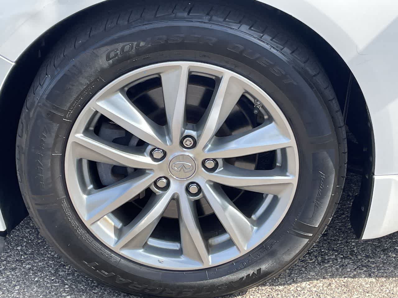 Used 2015 INFINITI Q50 Premium w/ Navigation Package AWD/4WD image 35