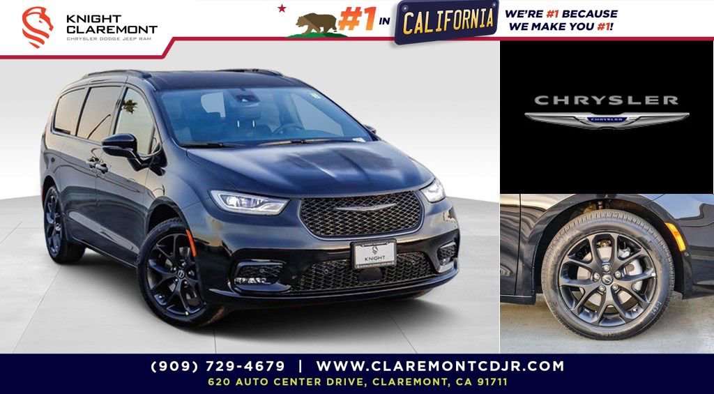New 2026 Chrysler Pacifica Select w/ S Appearance Package