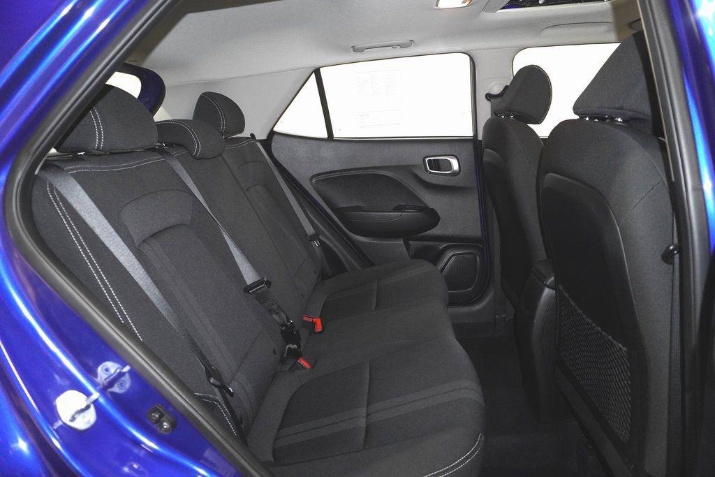 Certified 2023 Hyundai Venue SEL image 15