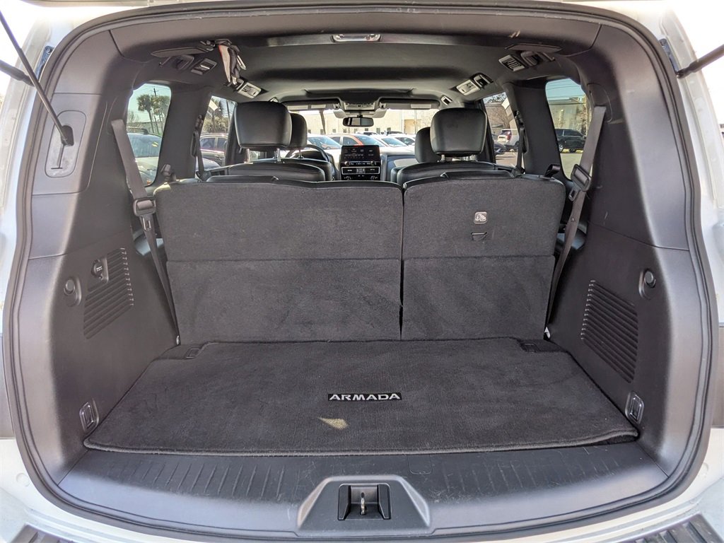 Used 2022 Nissan Armada SL w/ Midnight Edition Package image 6