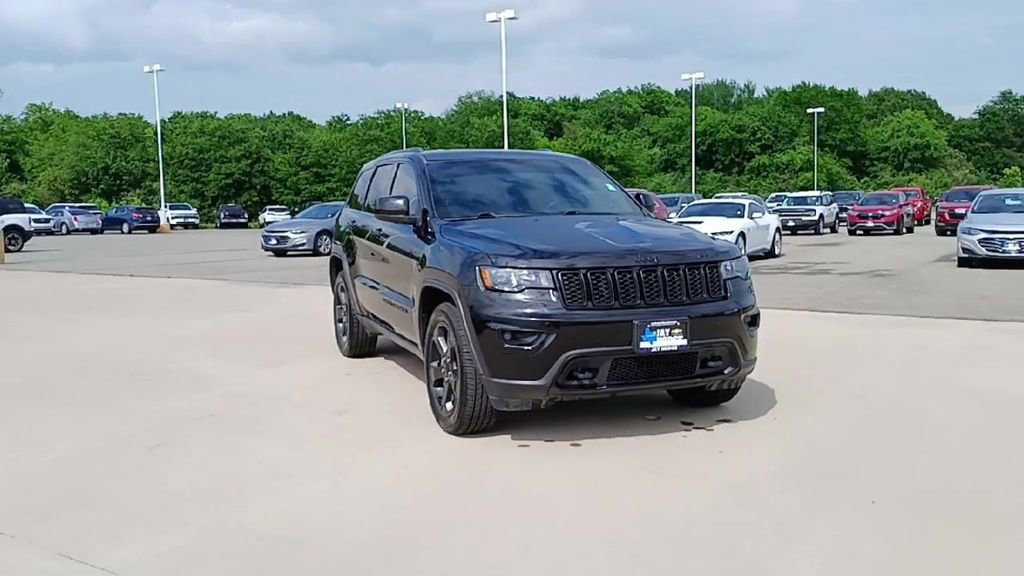 Used 2021 Jeep Grand Cherokee Freedom Edition RWD image 2
