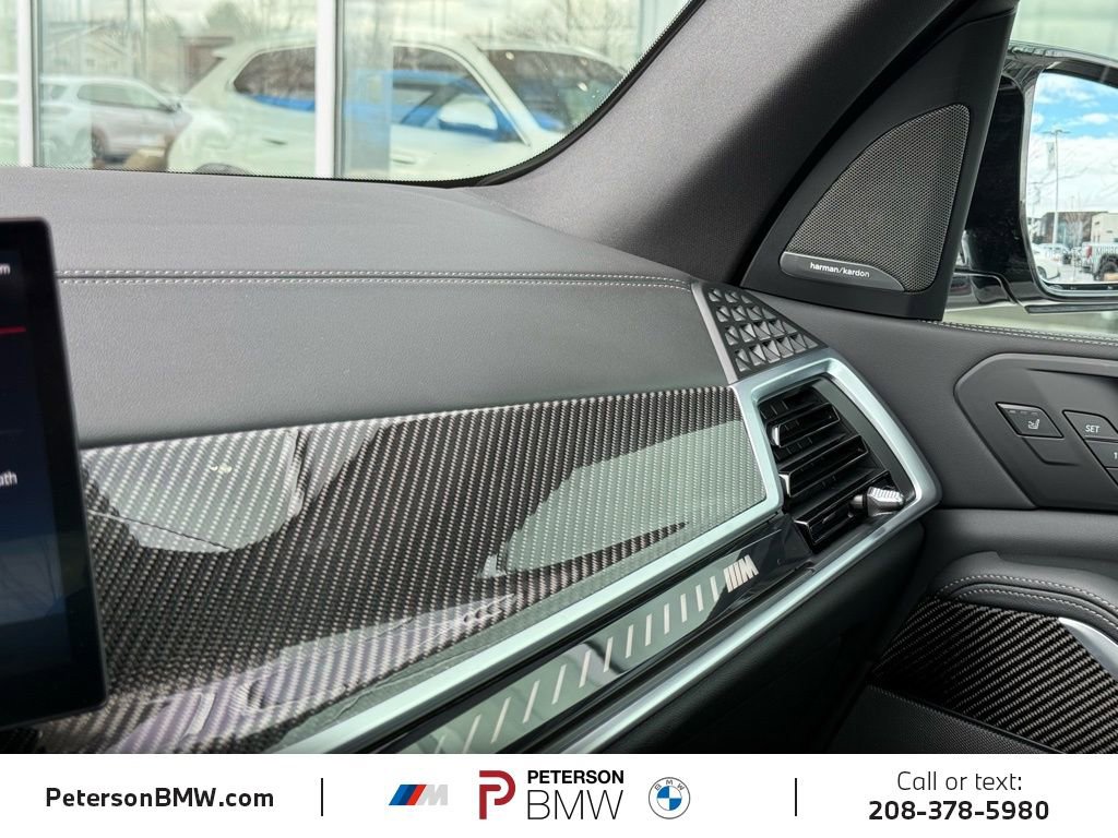 Used 2025 BMW X5 M60i image 32
