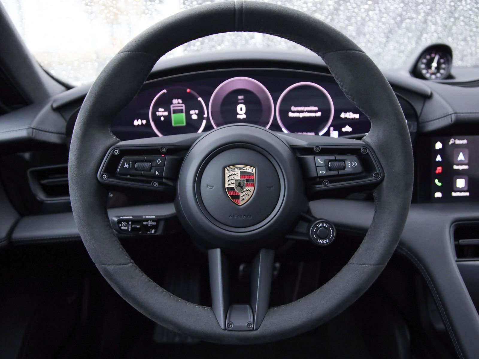 Certified 2025 Porsche Taycan GTS AWD/4WD image 13