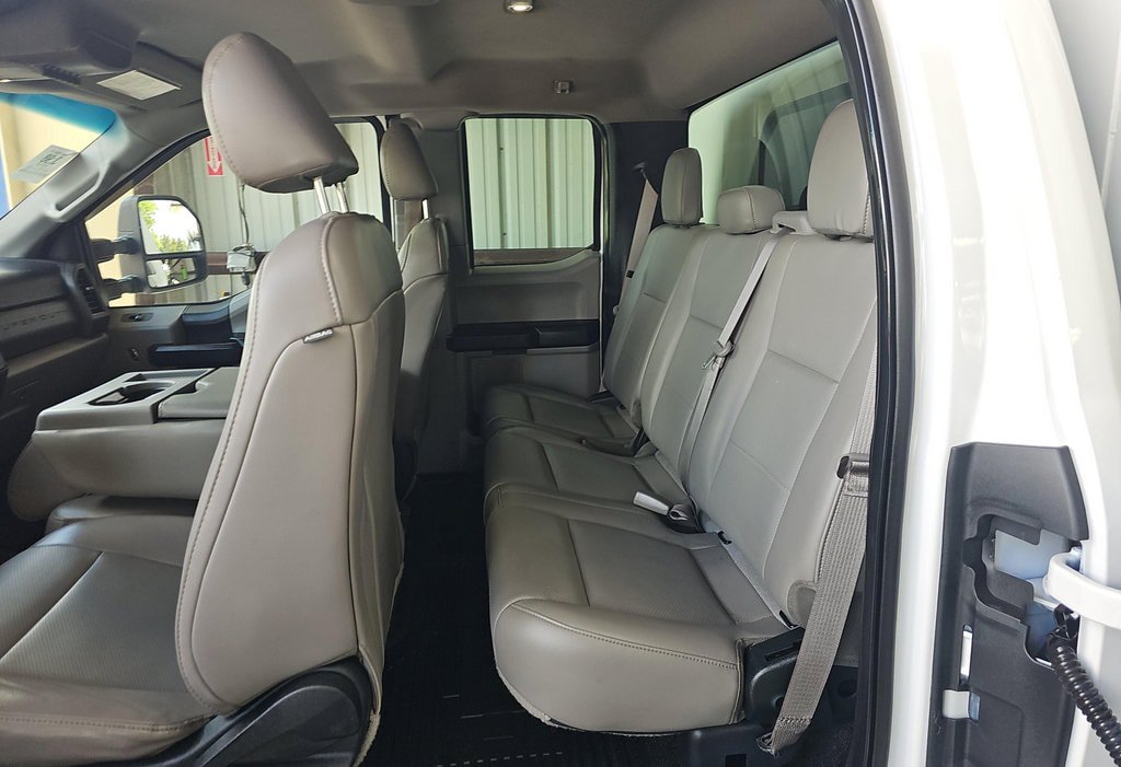 Used 2018 Ford F550 2WD SuperCab Super Duty w/ Power Equipment Group image 9