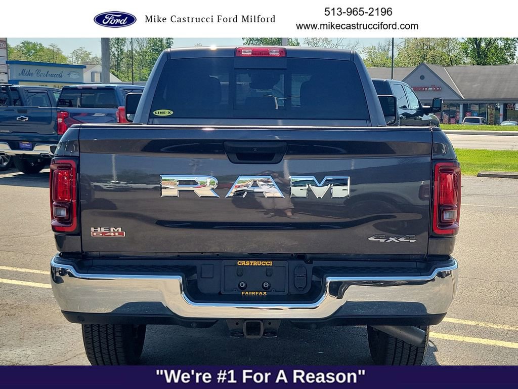 Used 2025 RAM 2500 Tradesman AWD/4WD image 4