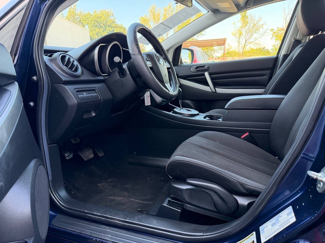 Used 2011 MAZDA CX-7 i SV FWD image 11