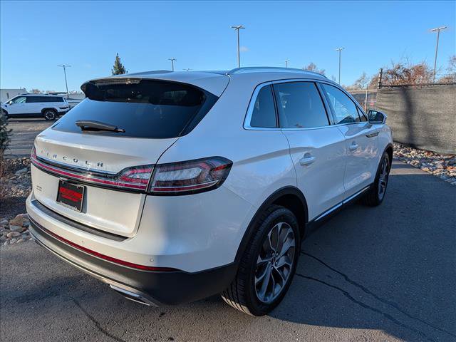 Certified 2022 Lincoln Nautilus Reserve w/ Luxury Package image 5