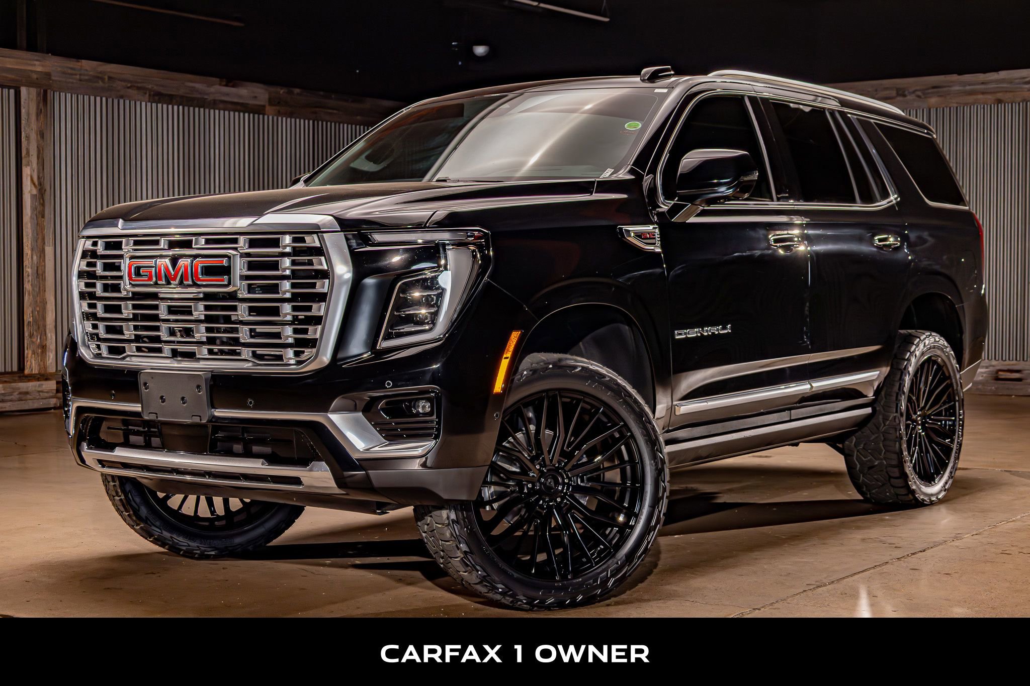 Used 2025 GMC Yukon Denali w/ Denali Reserve Package image 5