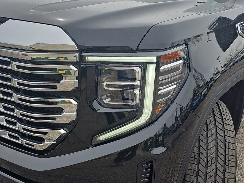 Certified 2023 GMC Sierra 1500 Denali w/ Denali Reserve Package AWD/4WD image 37