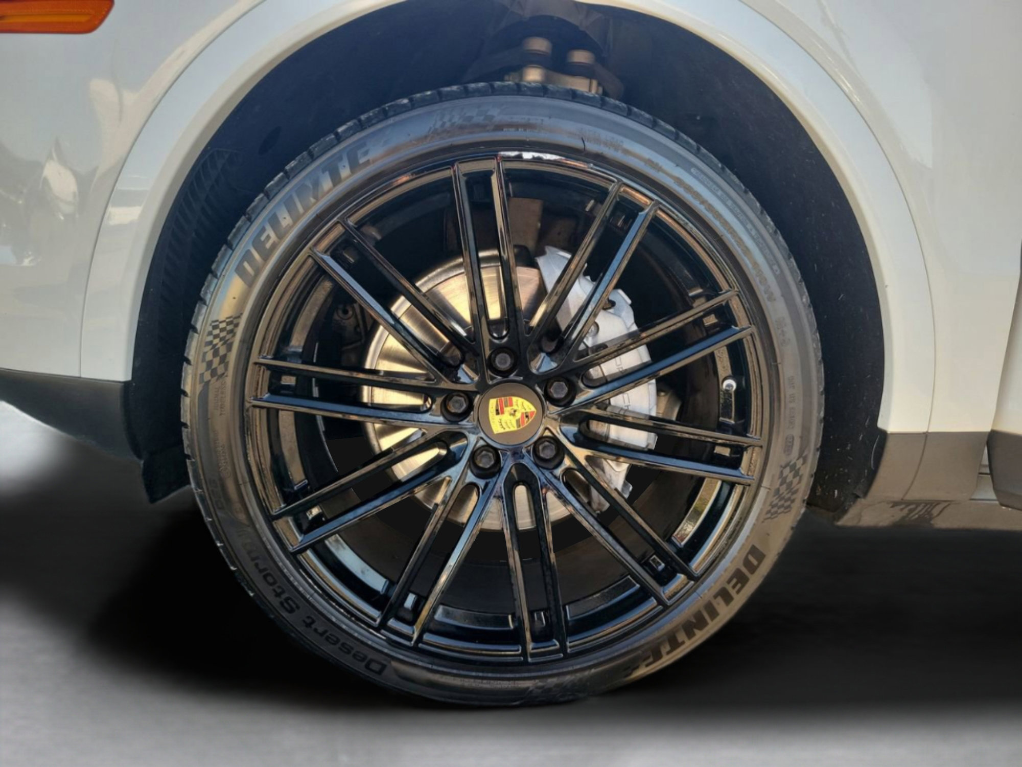 Used 2019 Porsche Cayenne image 33