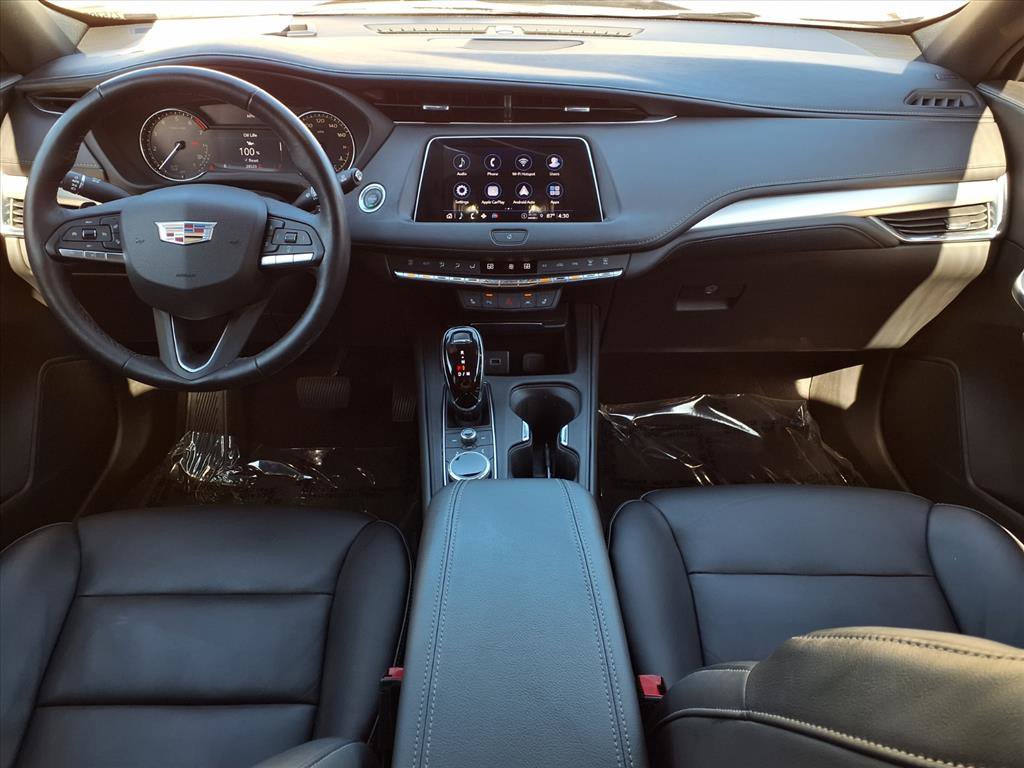 Certified 2023 Cadillac XT4 Premium Luxury w/ Cold Weather Package FWD image 15