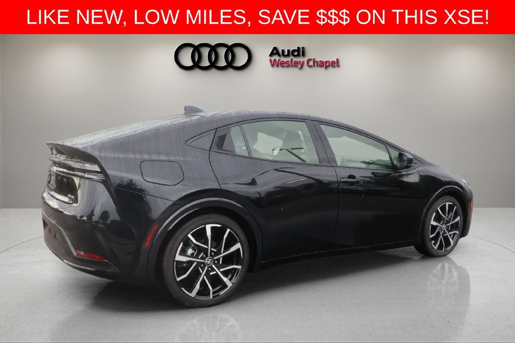 Used 2026 Toyota Prius Plug-In Hybrid FWD image 5