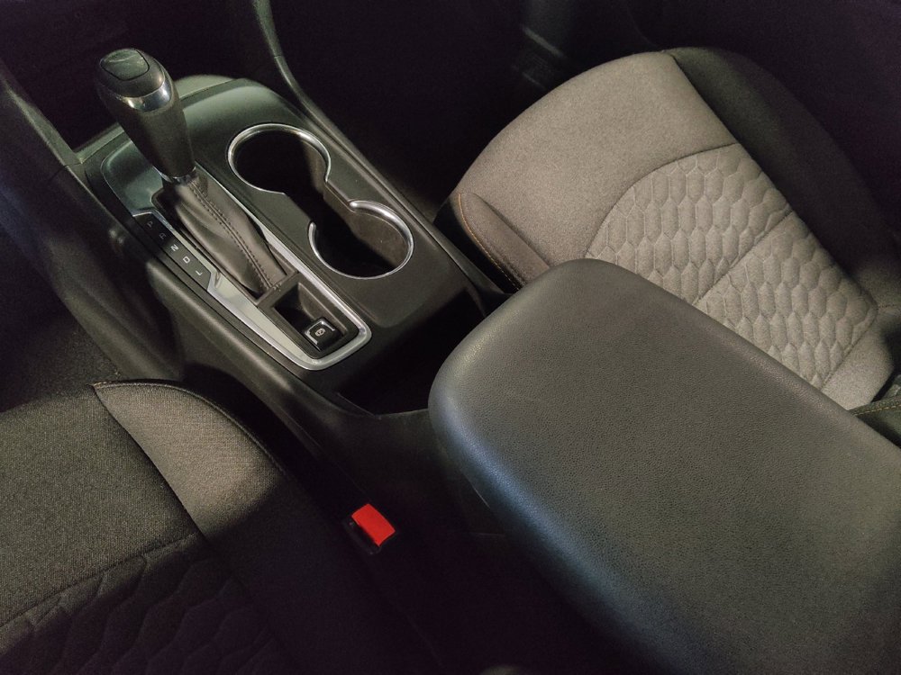 Used 2019 Chevrolet Equinox LT image 26