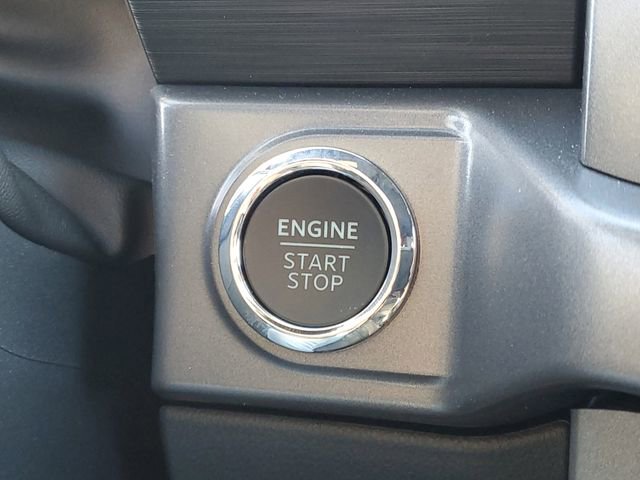 Used 2025 Ford F150 XLT w/ Equipment Group 302A MID image 18