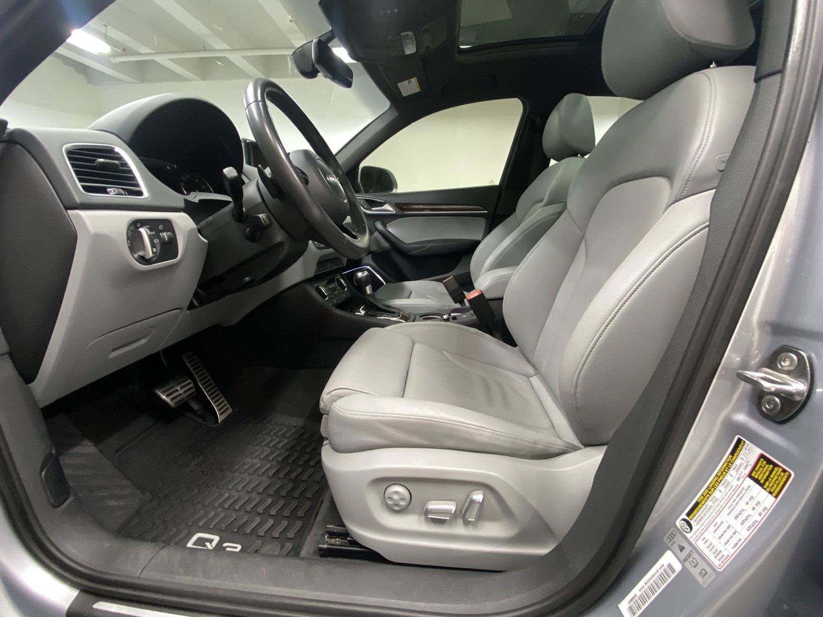 Used 2018 Audi Q3 2.0T Premium Plus w/ Premium Plus Package AWD/4WD image 17