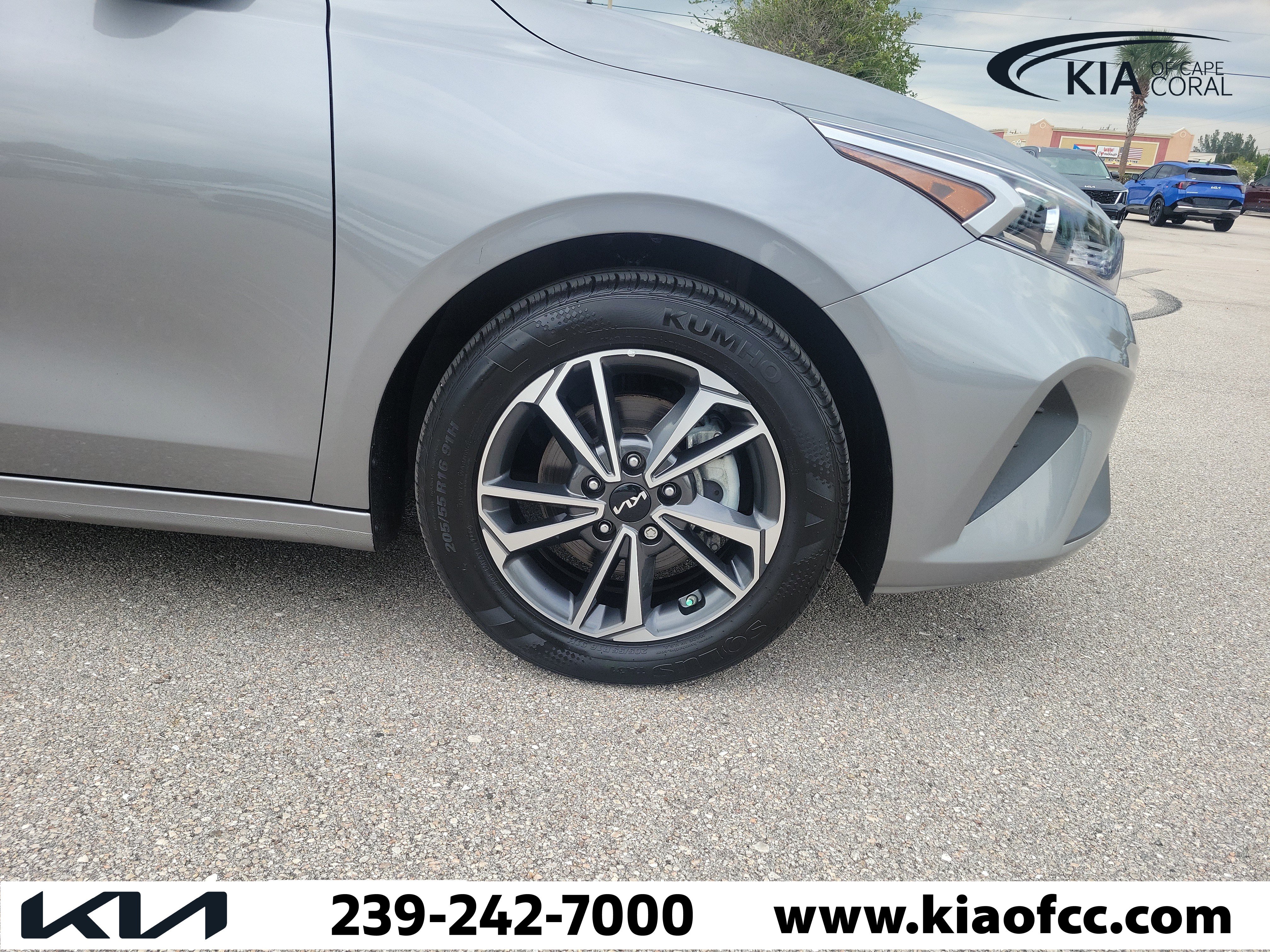 Certified 2024 Kia Forte LXS FWD image 7