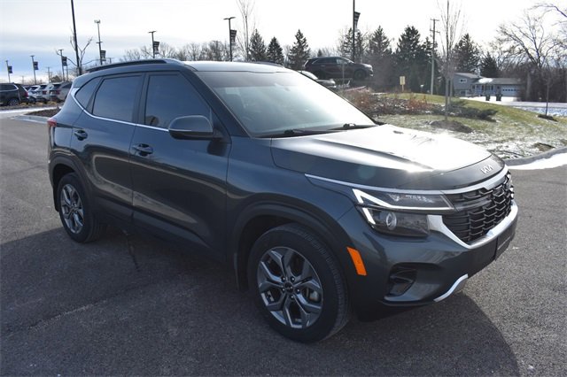 Certified 2024 Kia Seltos S image 10