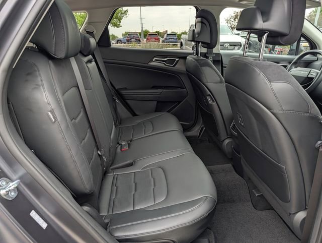 Used 2026 Kia Sportage SX FWD image 32
