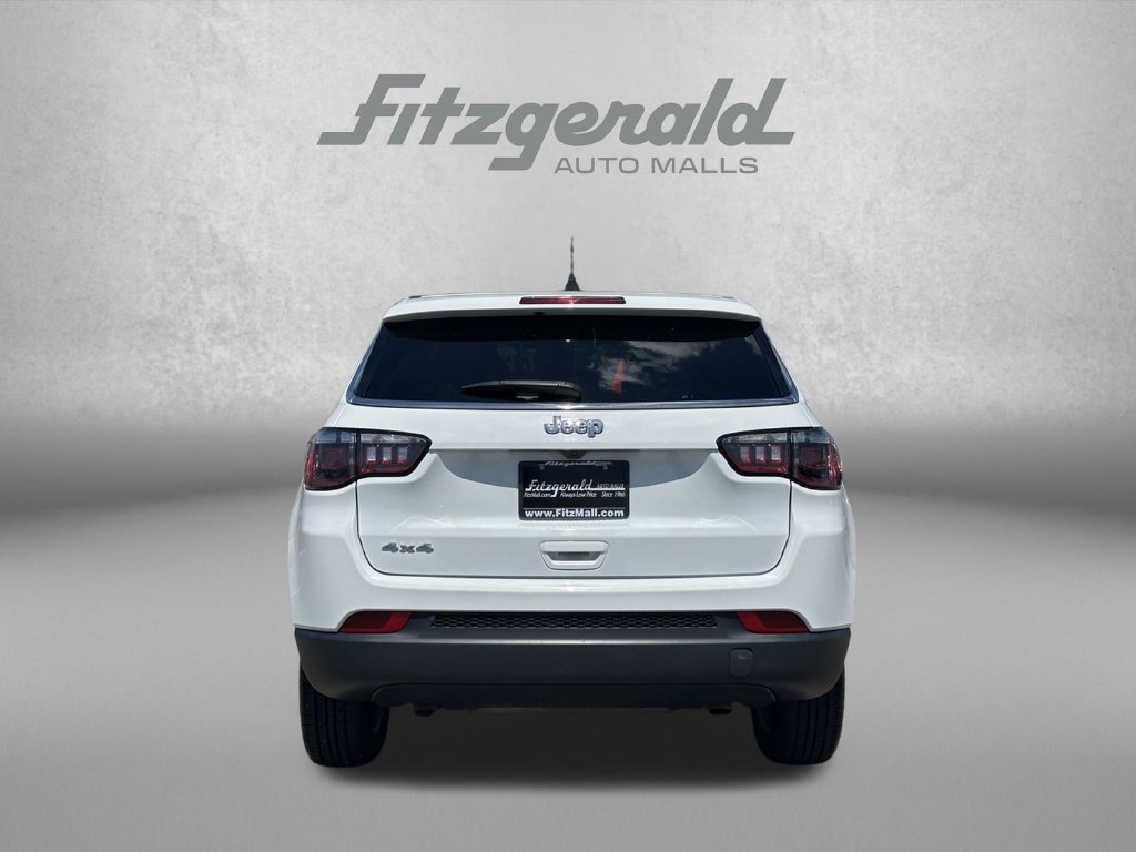 Used 2023 Jeep Compass Sport AWD/4WD image 6