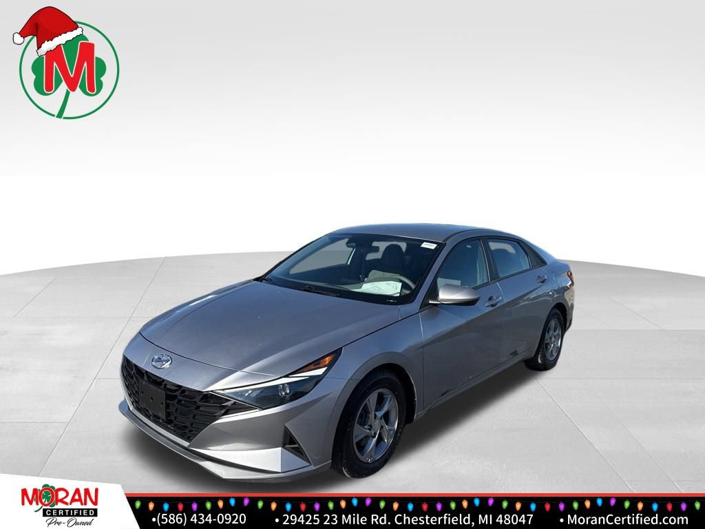 Used 2021 Hyundai Elantra SE image 1