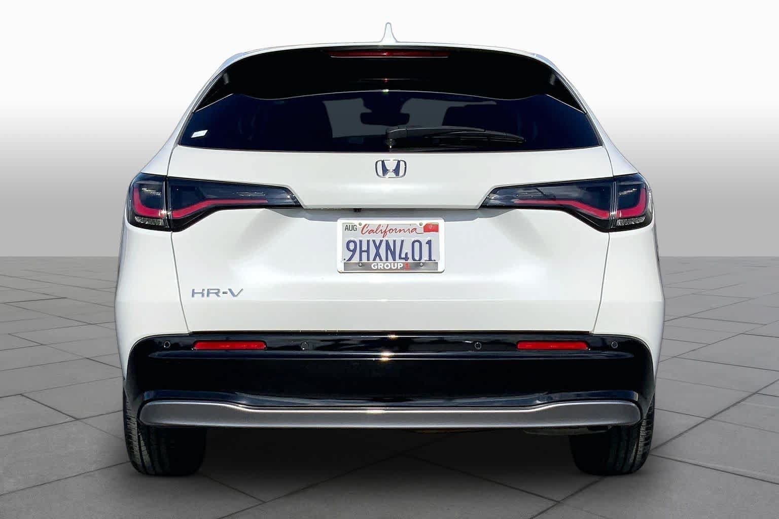 Used 2024 Honda HR-V EX-L image 4