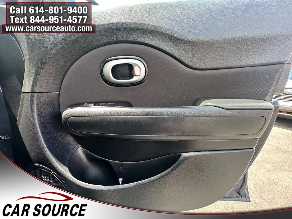 Used 2016 Kia Soul + FWD image 22
