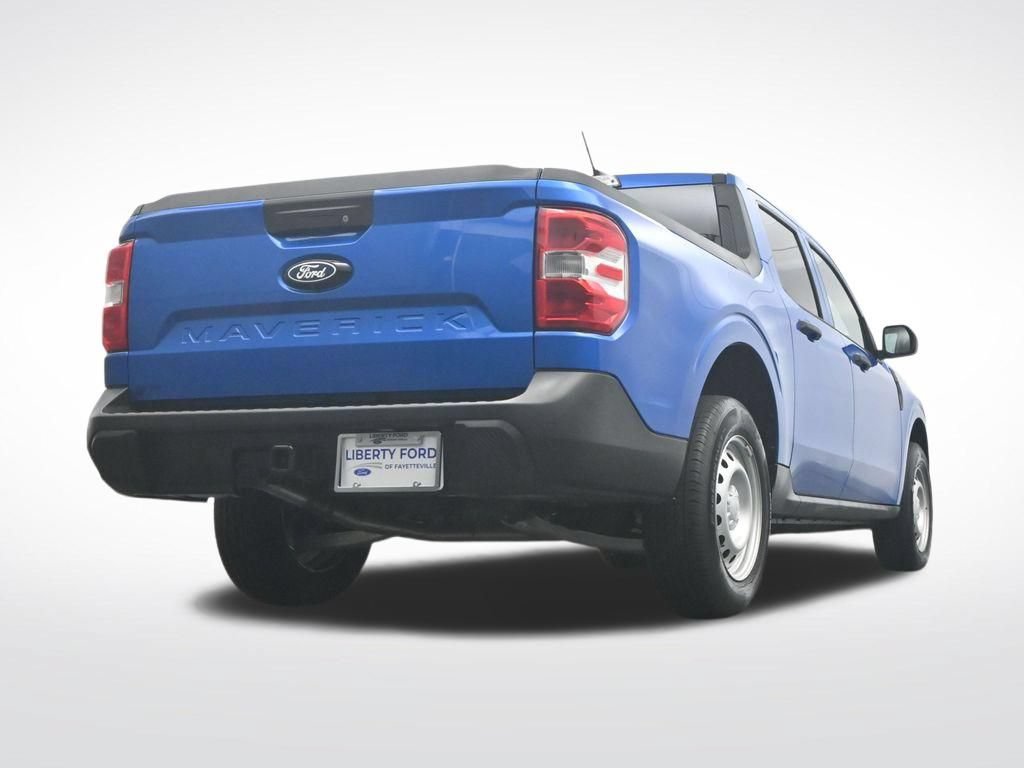 Used 2025 Ford Maverick XL w/ Equipment Group 102A AWD/4WD image 40