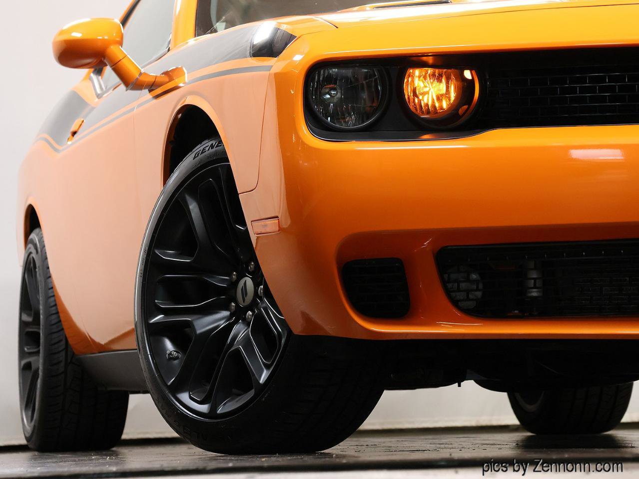 Used 2014 Dodge Challenger R/T Plus RWD image 7