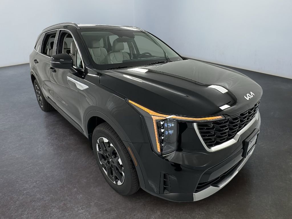 New 2025 Kia Sorento S image 1