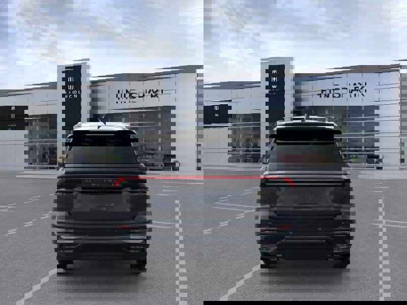 New 2025 Lincoln Nautilus Reserve w/ Jet Appearance Package image 7