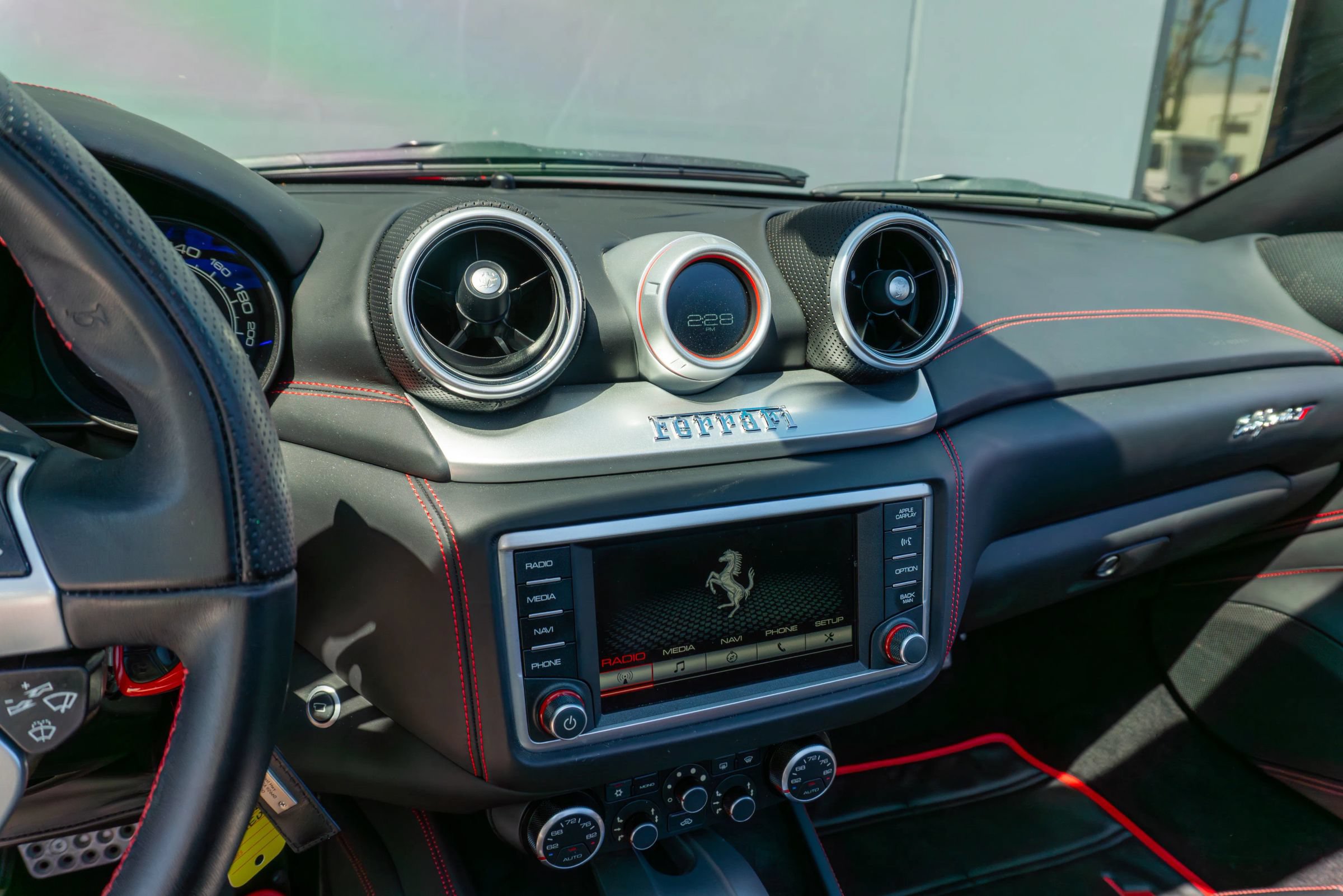 Used 2017 Ferrari California T RWD image 63