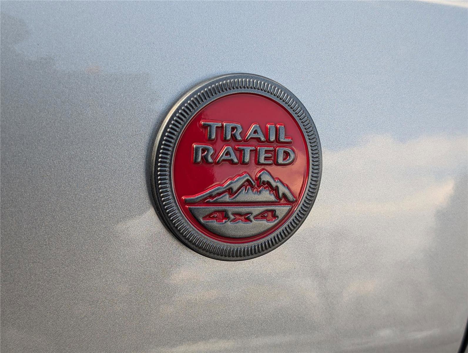 Used 2022 Jeep Compass Trailhawk image 11