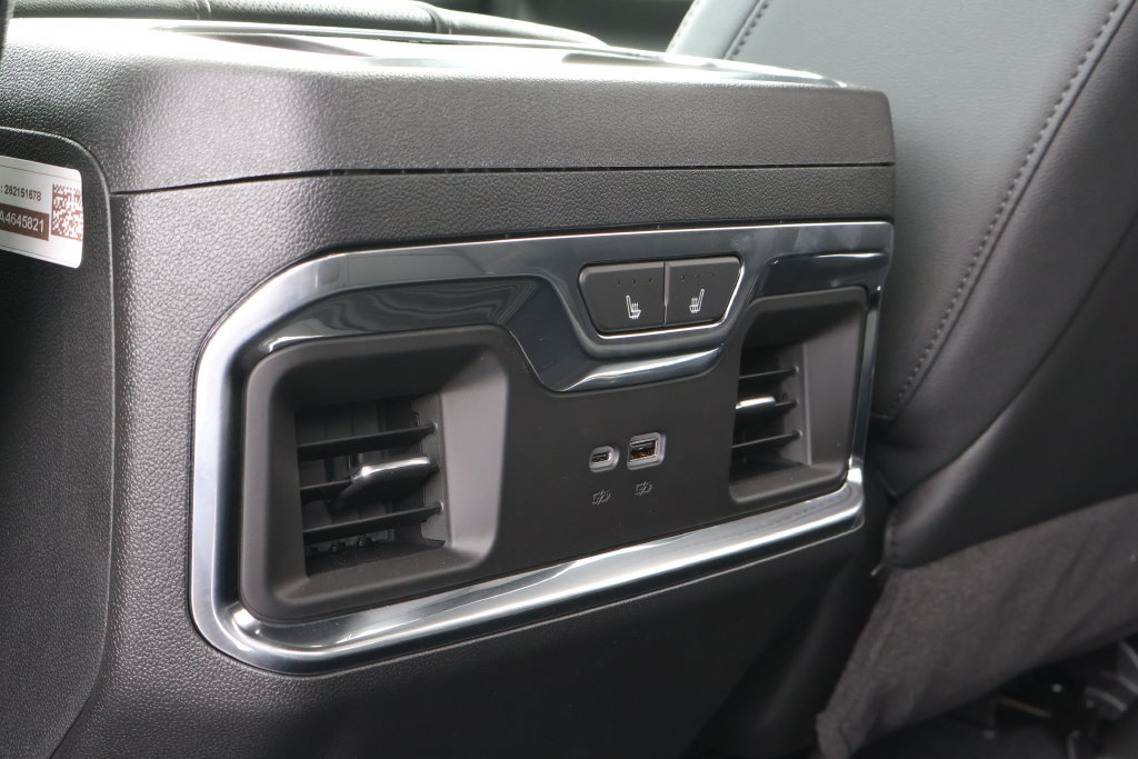 New 2026 Chevrolet Silverado 2500 LTZ w/ LTZ Premium Package AWD/4WD image 43