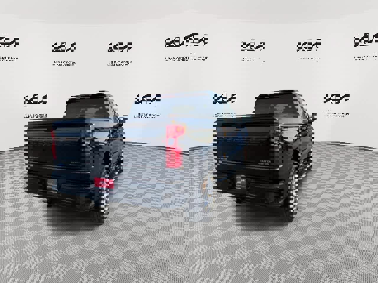 Used 2023 Chevrolet Silverado 1500 Custom image 8