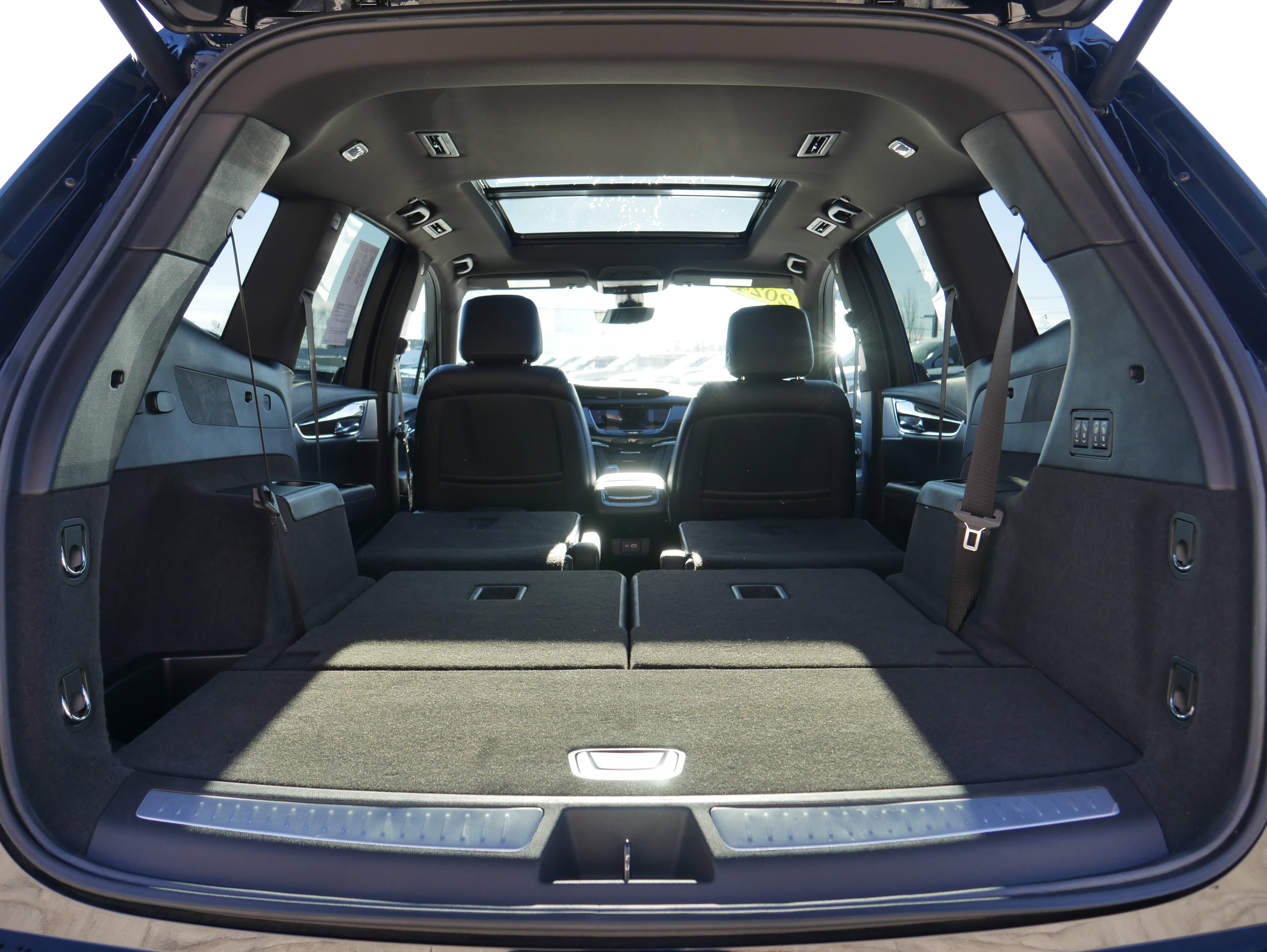 Certified 2024 Cadillac XT6 Sport w/ Technology Package image 7