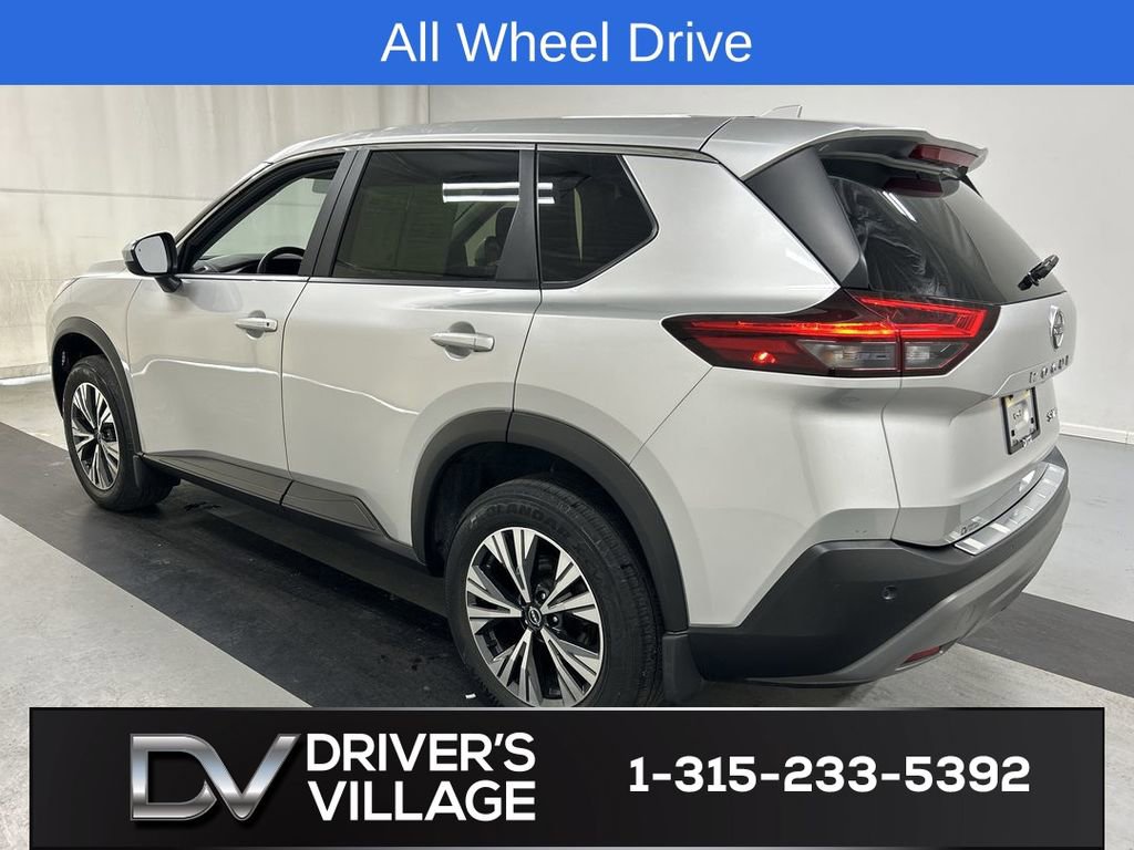 Used 2023 Nissan Rogue SV AWD/4WD image 7
