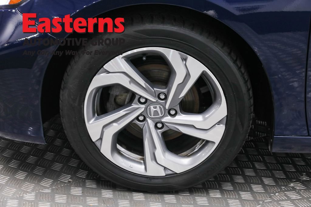 Used 2019 Honda Accord EX image 32