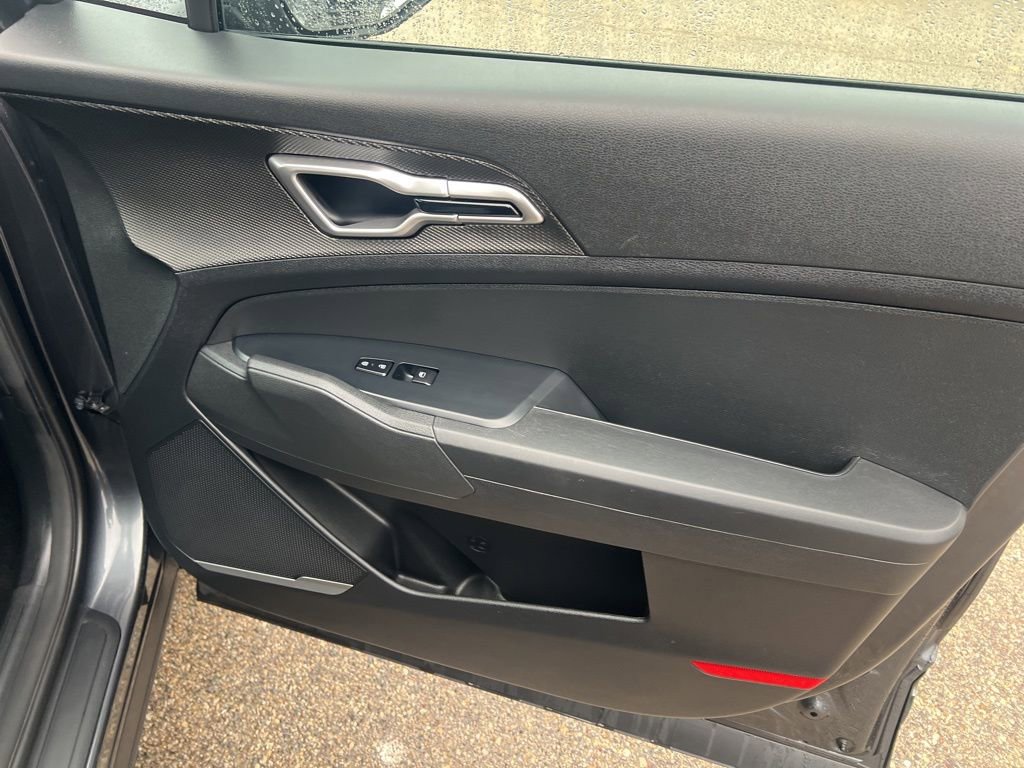 Certified 2023 Kia Sportage LX image 22