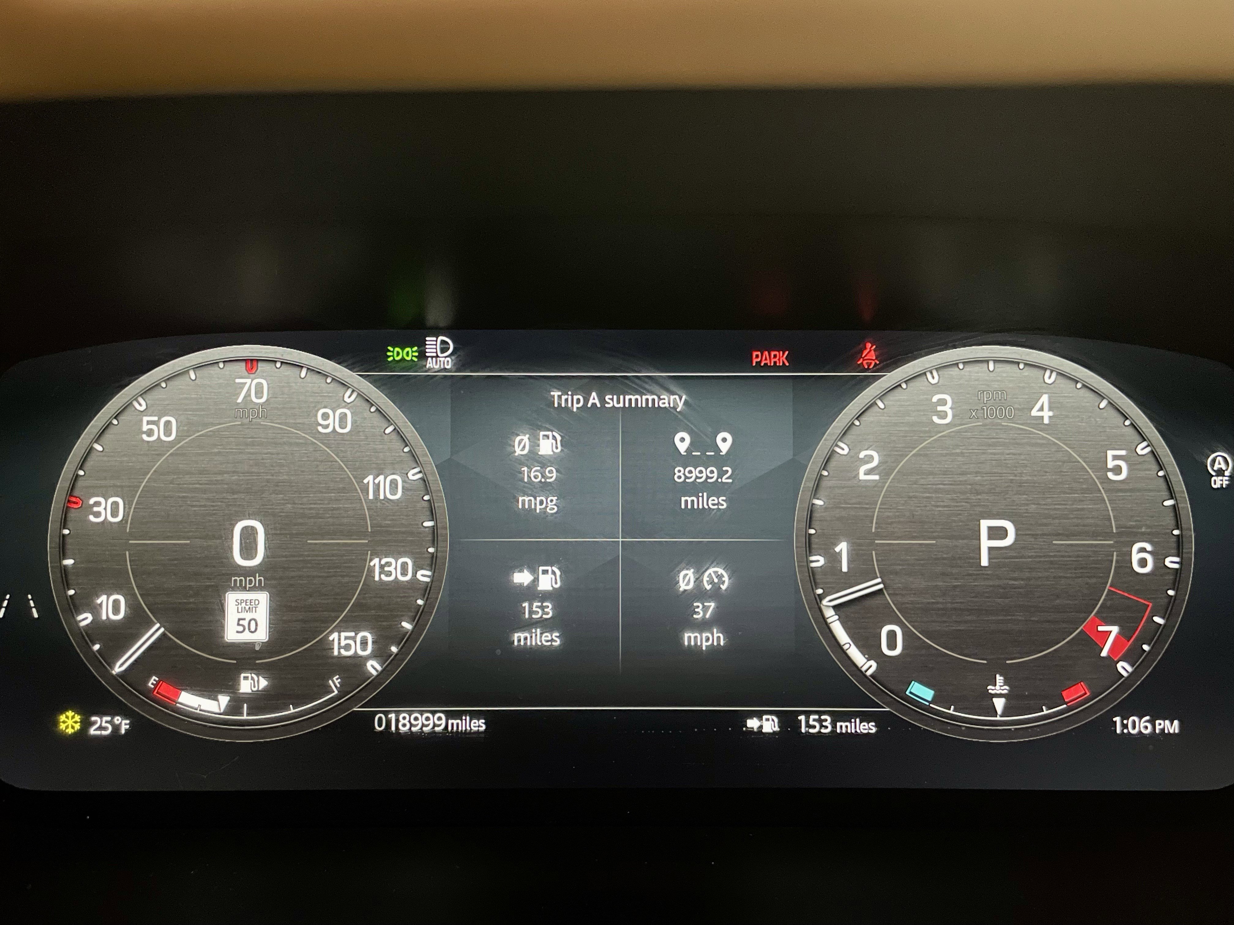 Certified 2025 Land Rover Defender 110 X-Dynamic SE image 24