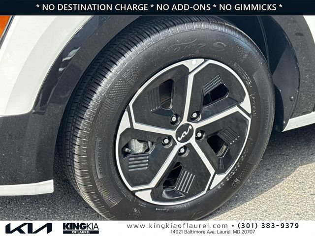 Used 2025 Kia Niro FWD image 29