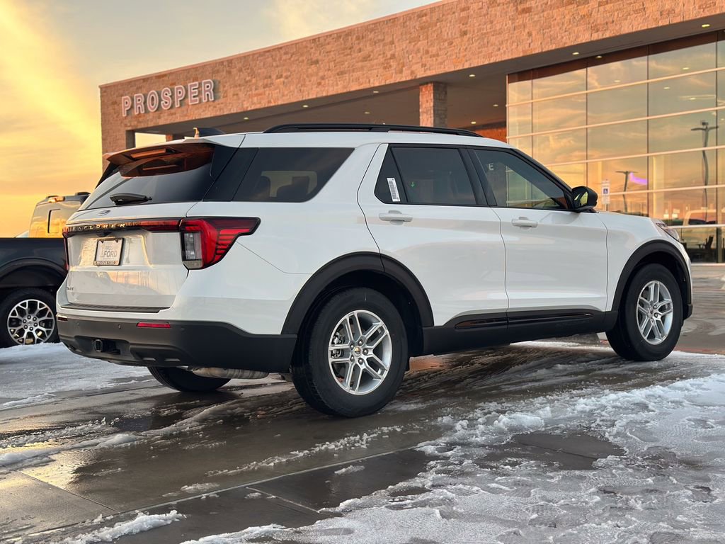 New 2026 Ford Explorer Active image 44